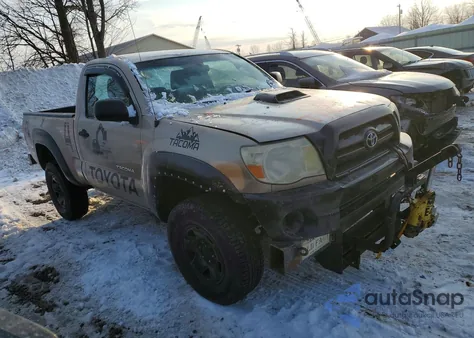 2006 Toyota Tacoma из США, поврежденный, VIN 5TEPX42N36Z197734